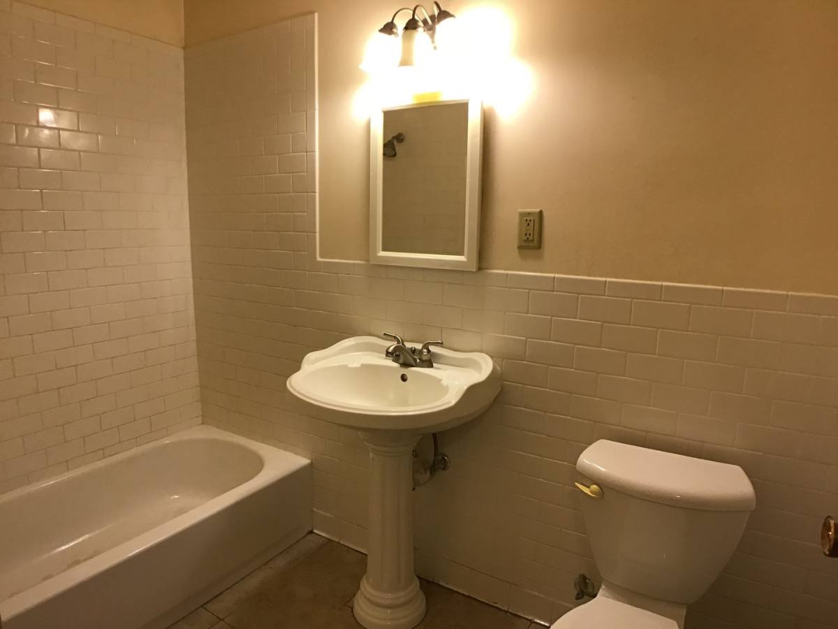 Apartment for rent at 804 6th St NW, Saint Paul, MN 55112