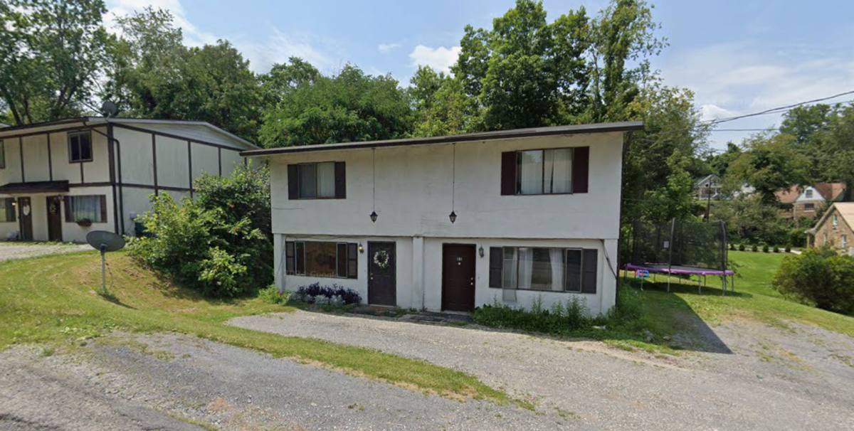 Apartment for rent at 147 Bradley St, Morgantown, WV 26505