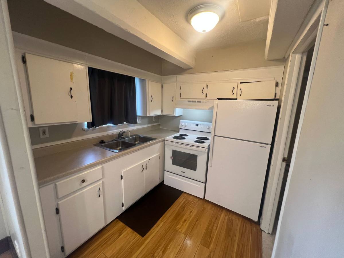 Apartment for rent at 147 Bradley St, Morgantown, WV 26505