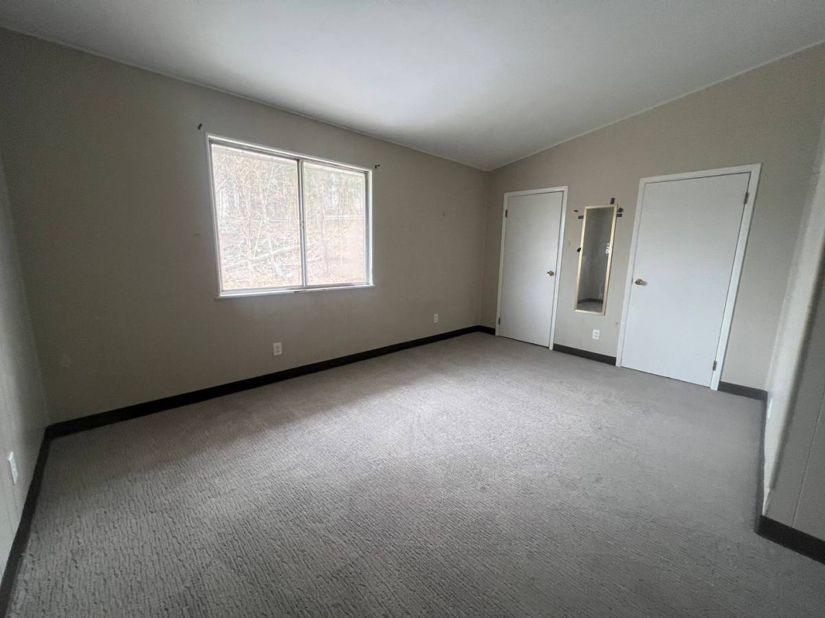 Apartment for rent at 147 Bradley St, Morgantown, WV 26505