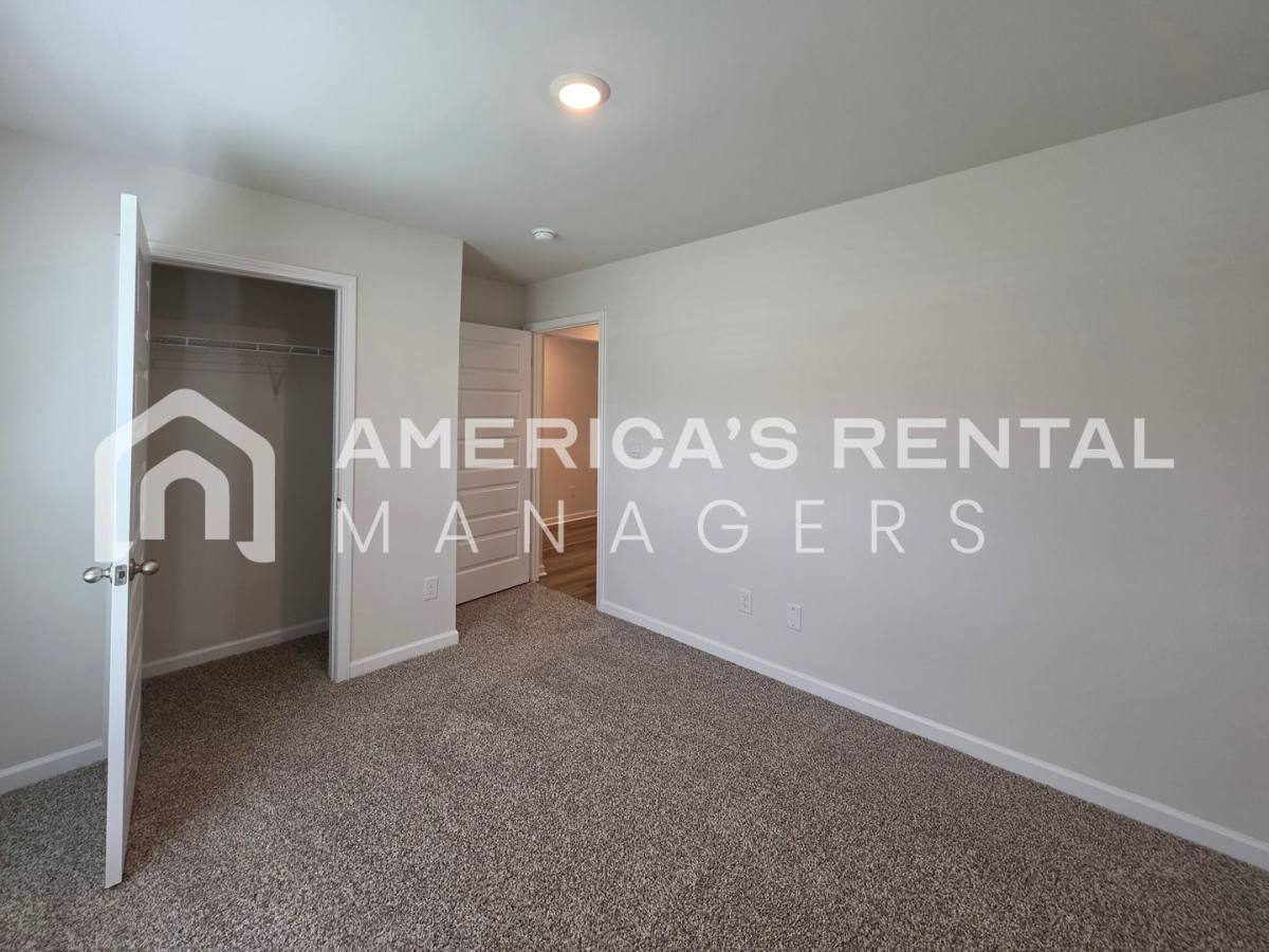House for rent at 120 Jonboy Ave, New Hope, AL 35760