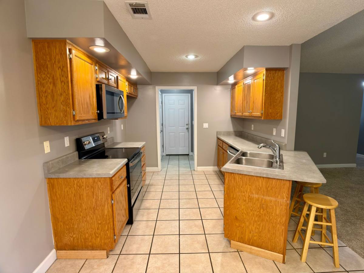 House for rent at 2008 Sheffield Cove, Jonesboro, AR 72405
