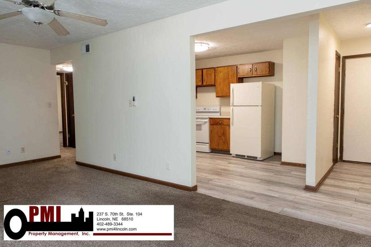 Apartment for rent at 4838 Walker Ave, Lincoln, NE 68504
