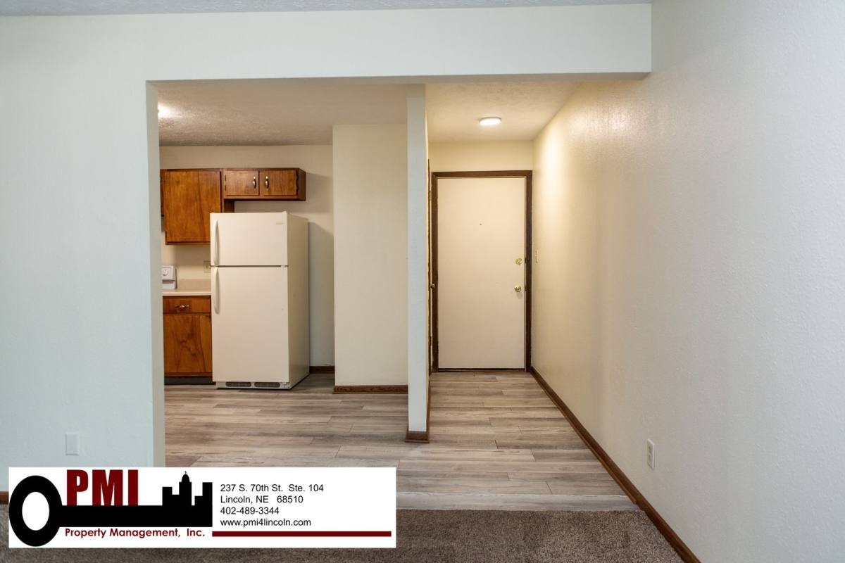 Apartment for rent at 4838 Walker Ave, Lincoln, NE 68504