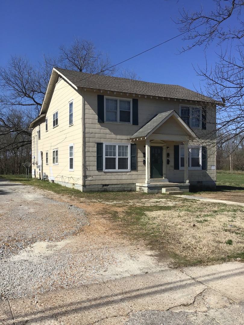 Apartment for rent at 607 Hatchie St, Brownsville, TN 38012