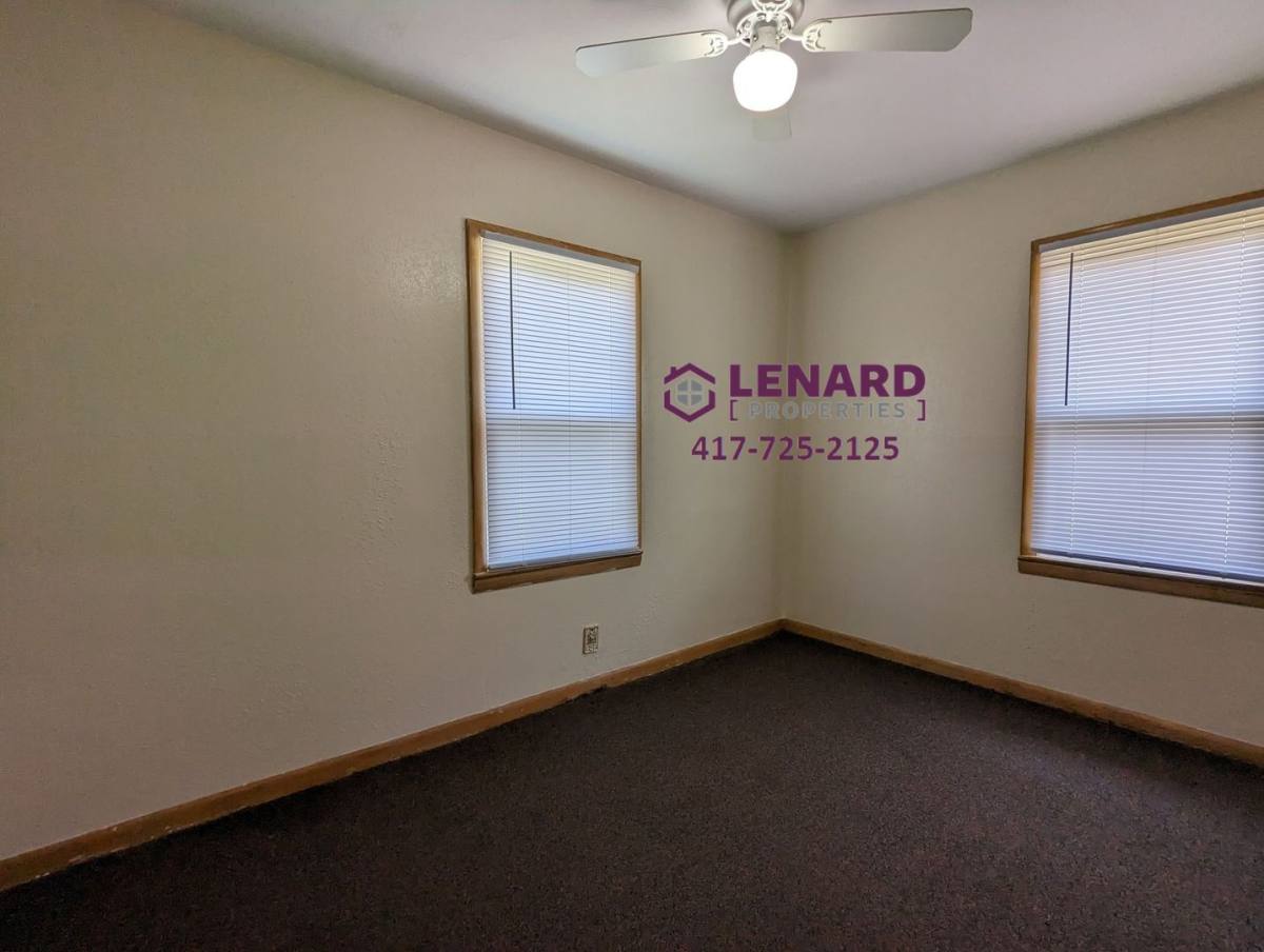 House for rent at 723 E College, Bolivar, MO 65613