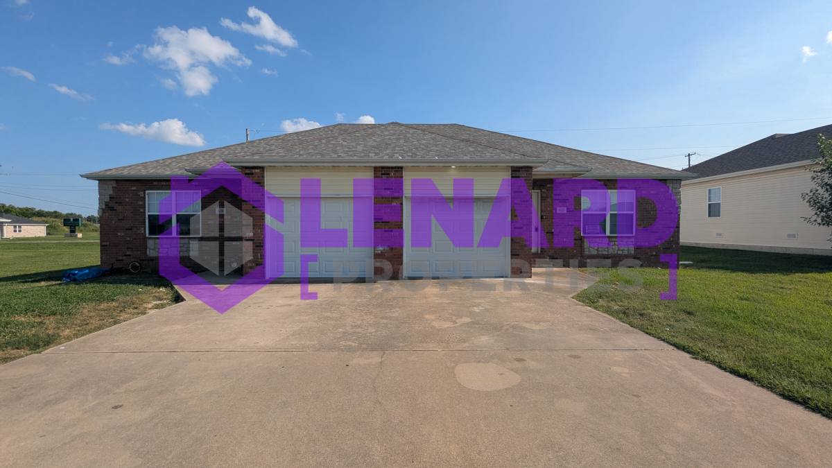 Apartment for rent at 620 W Morgan St, Bolivar, MO 65613