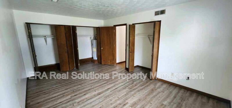 Apartment for rent at 888 W Locust St #A, Wilmington, OH 45177