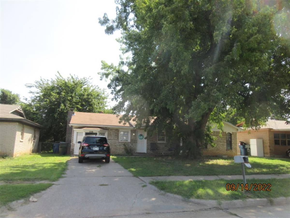 House for rent at 1516 McDonald Dr, Midwest City, OK 73110