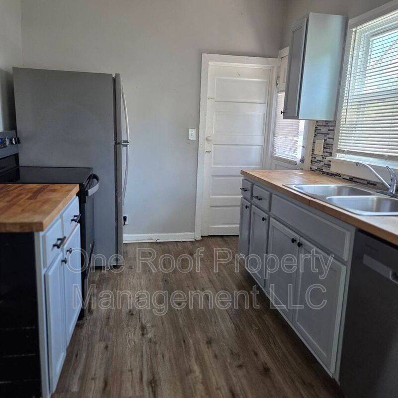 House for rent at 447 N Lawndale Ave, Kansas City, MO 64123