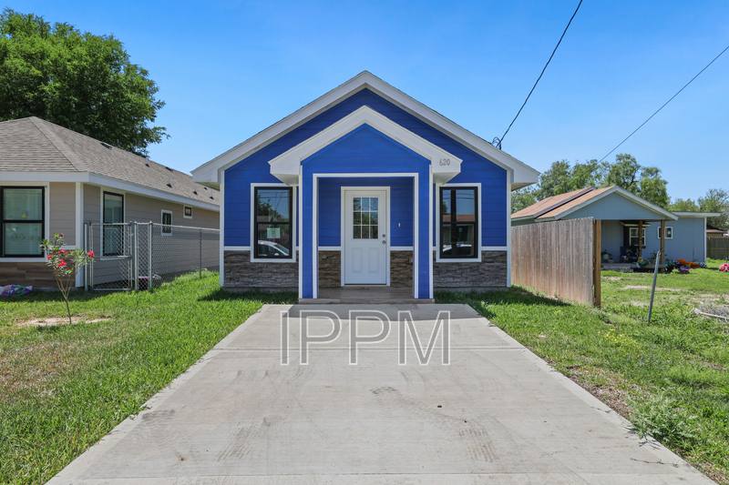 House for rent at 620 Llano Grande, Weslaco, TX 78596