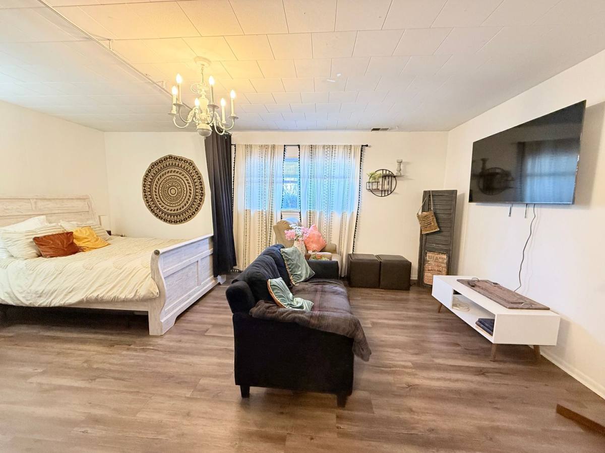 Apartment for rent at 521 N 1st St, Chillicothe, IL 61523