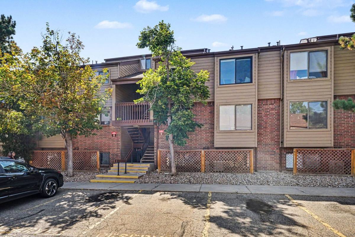 Condo for rent at 416 Wright St, Denver, CO 80228