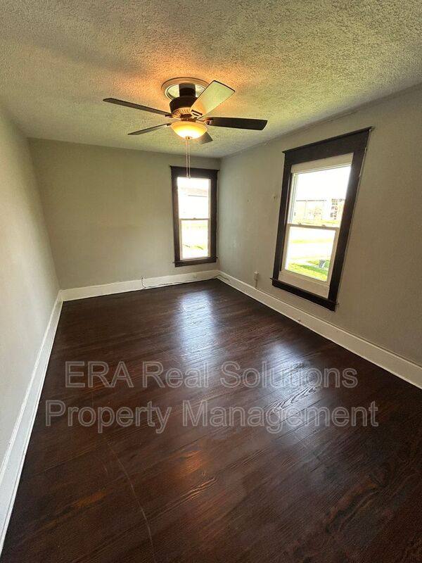 Apartment for rent at 1225 Woodside Blvd, Middletown, OH 45044