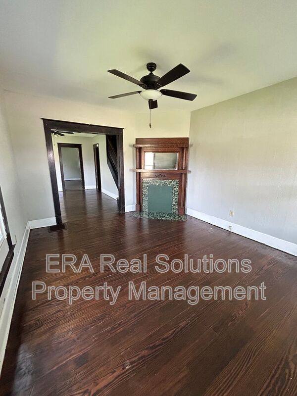 Apartment for rent at 1225 Woodside Blvd, Middletown, OH 45044