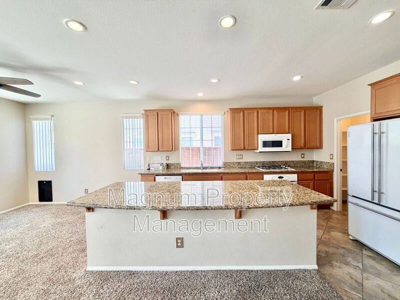 House for rent at 31551 Mendocino Court, Temecula, CA 92592