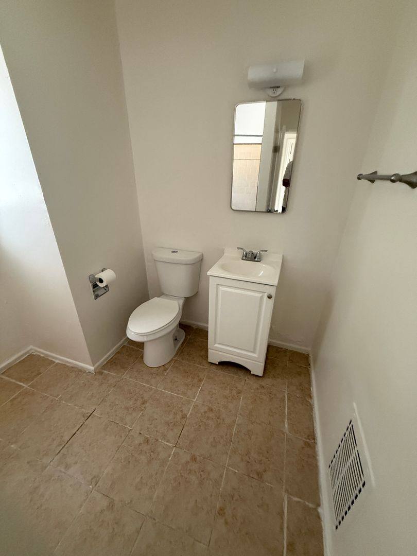 Apartment for rent at 66610 Acoma Ave, Desert Hot Springs, CA 92240