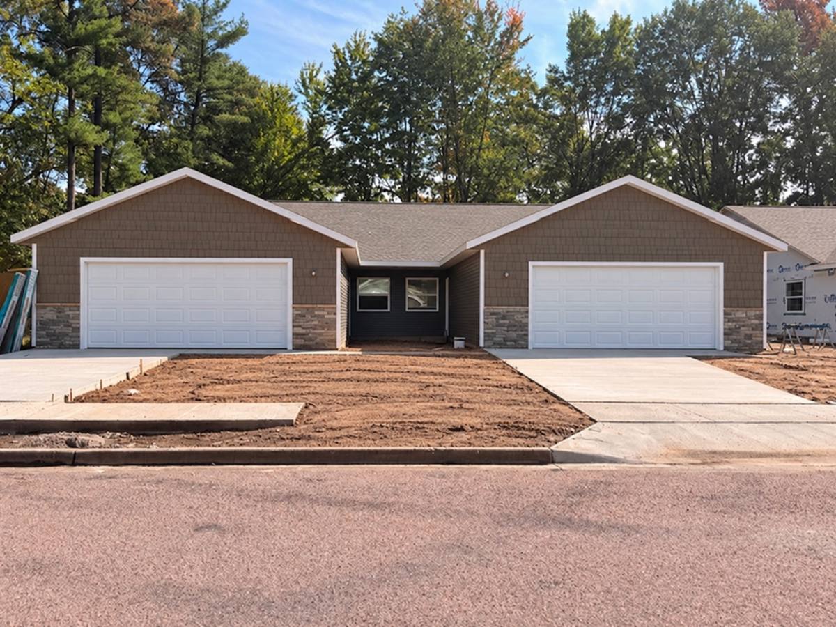 Apartment for rent at 1341 24th Ave, Wisconsin Rapids, WI 54495