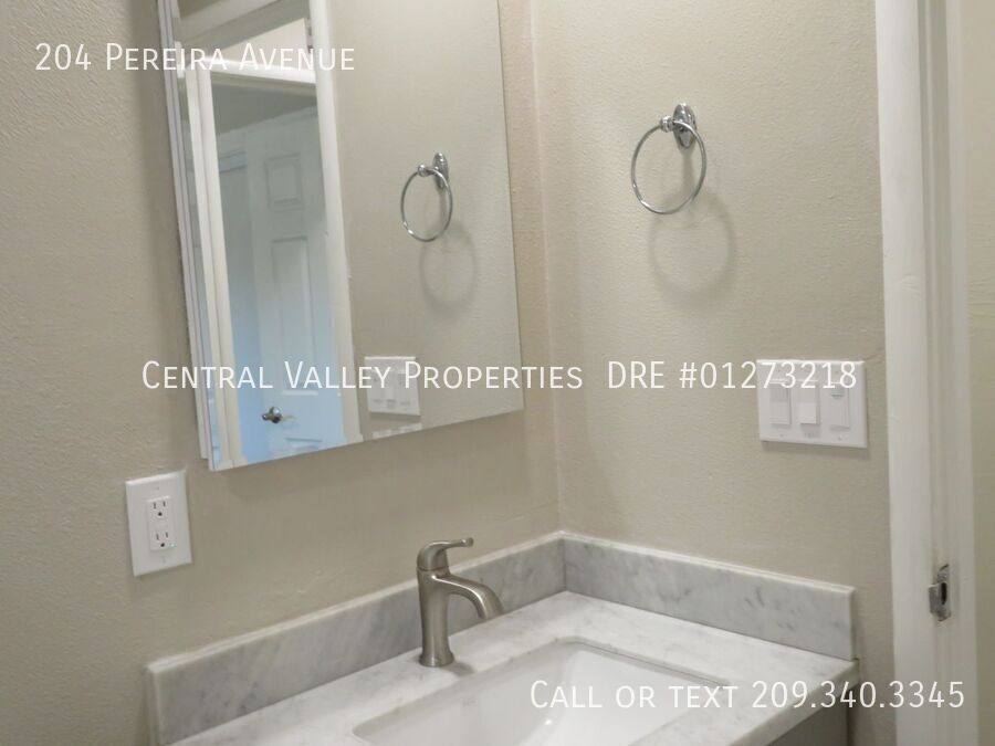 House for rent at 204 Pereira Ave, Tracy, CA 95376