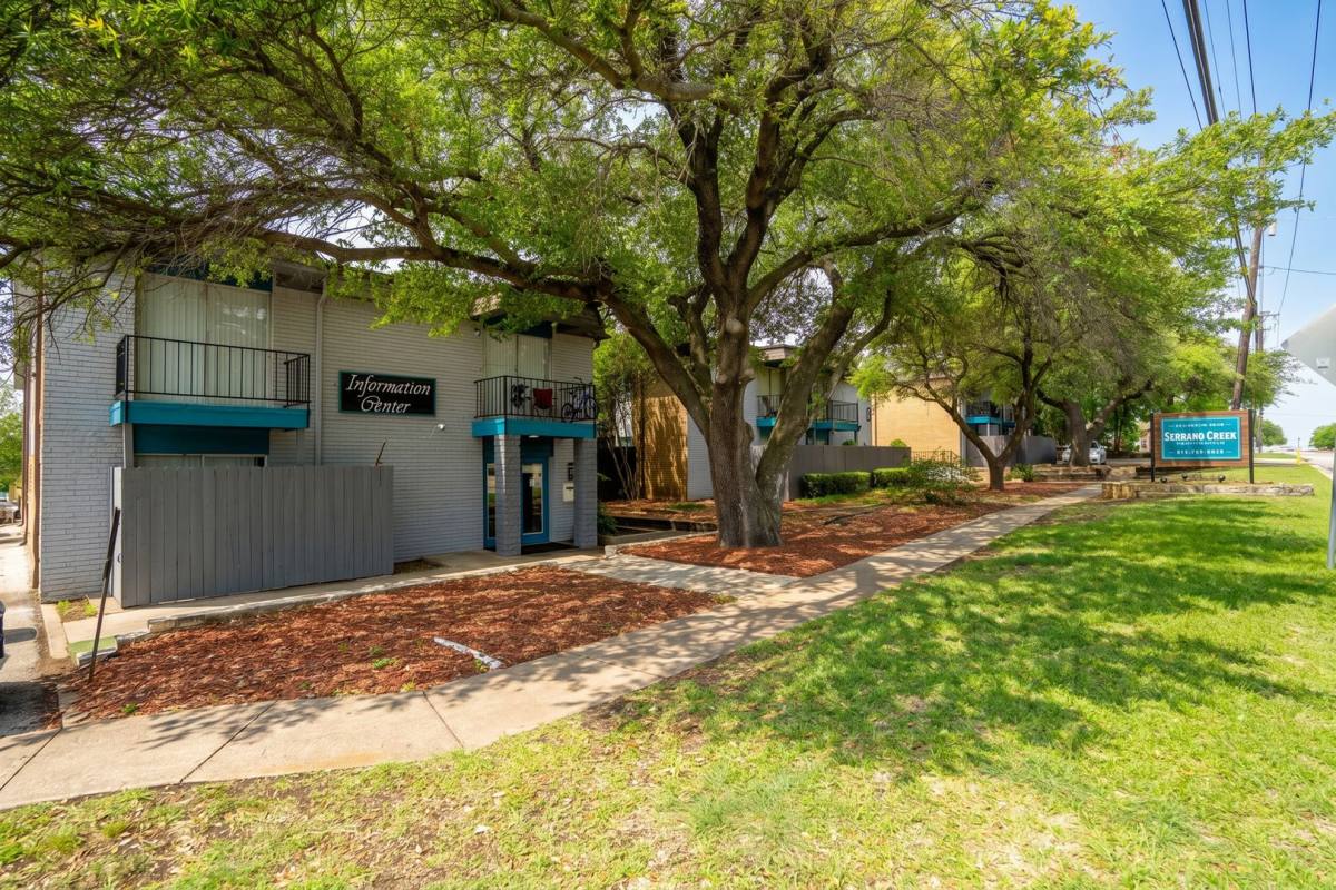 Apartment for rent at 513 W Dickey Rd, Grand Prairie, TX 75051