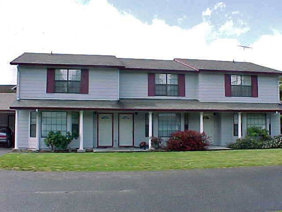 1738 S 82nd St, Tacoma, WA 98408 - Townhouse for Rent