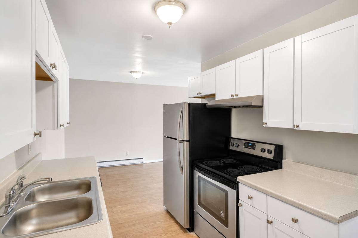 Apartment for rent at 720 W Michigan Ave, Jackson, MI 49201