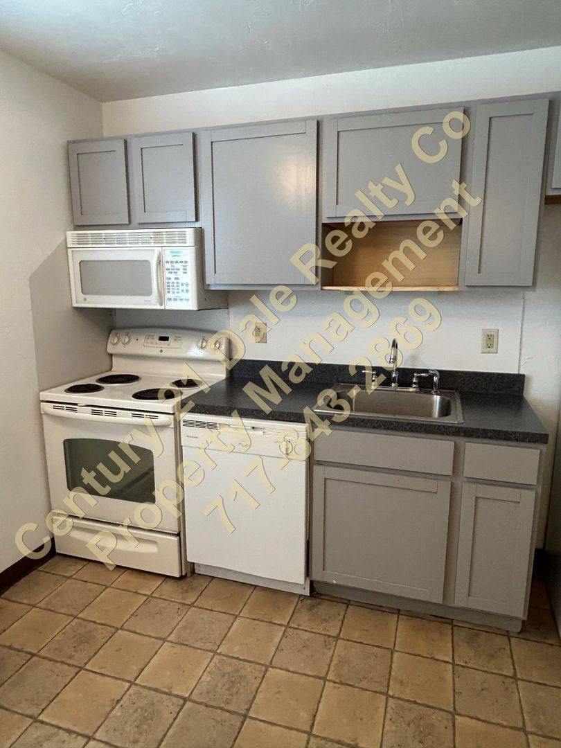 Condo for rent at 1759 Baron Dr, York, PA 17408