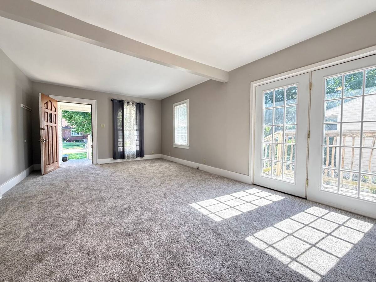 House for rent at 3445 3rd Ave, Council Bluffs, IA 51501