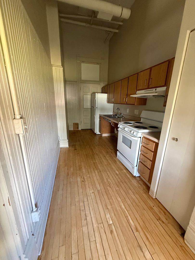 Apartment for rent at 400 E S, Gas City, IN 46933