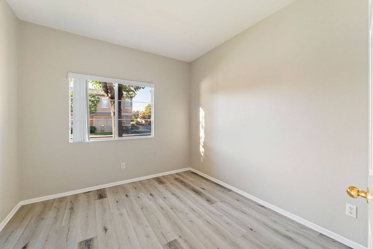 Townhouse for rent at 39753 Princeton Way, Murrieta, CA 92563