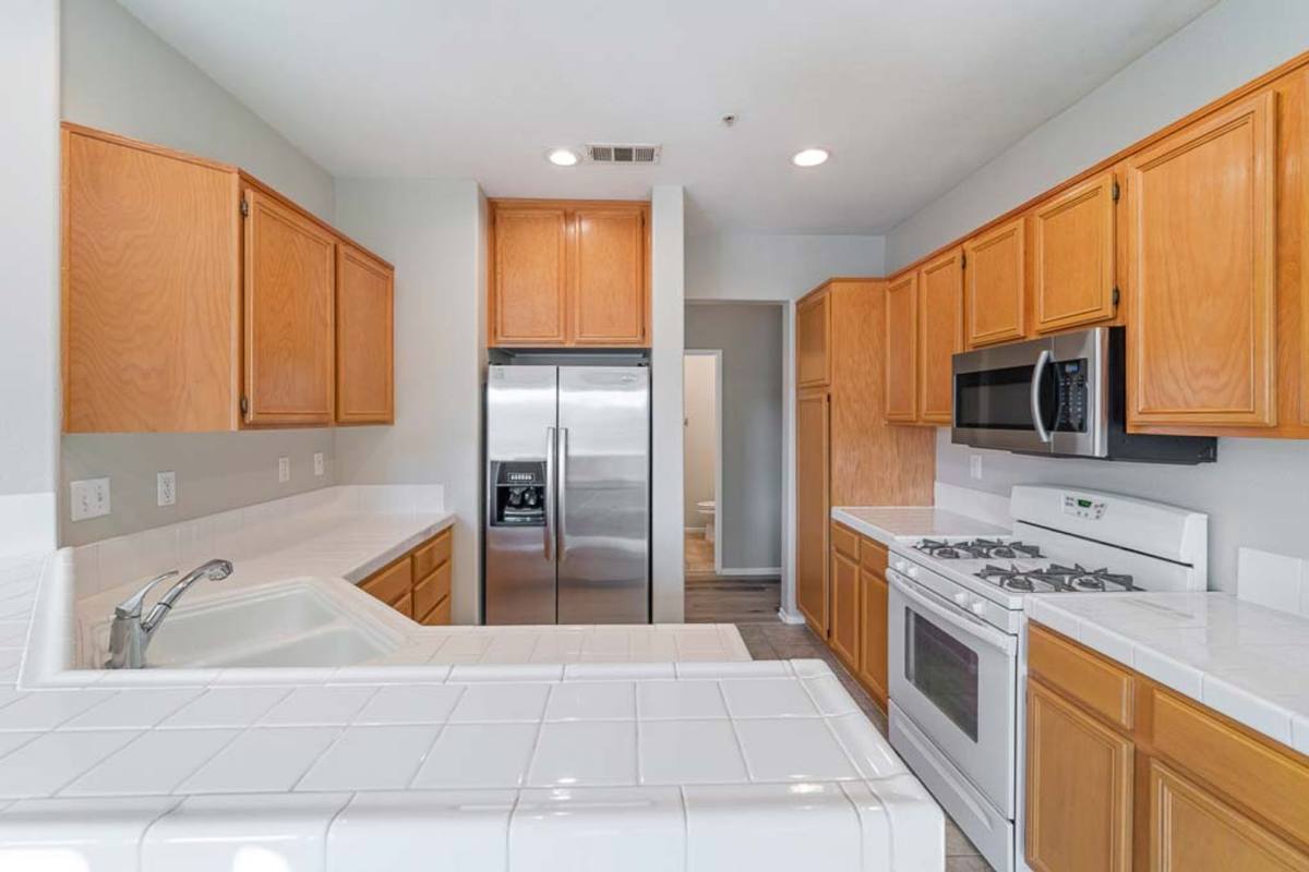 Townhouse for rent at 39753 Princeton Way, Murrieta, CA 92563