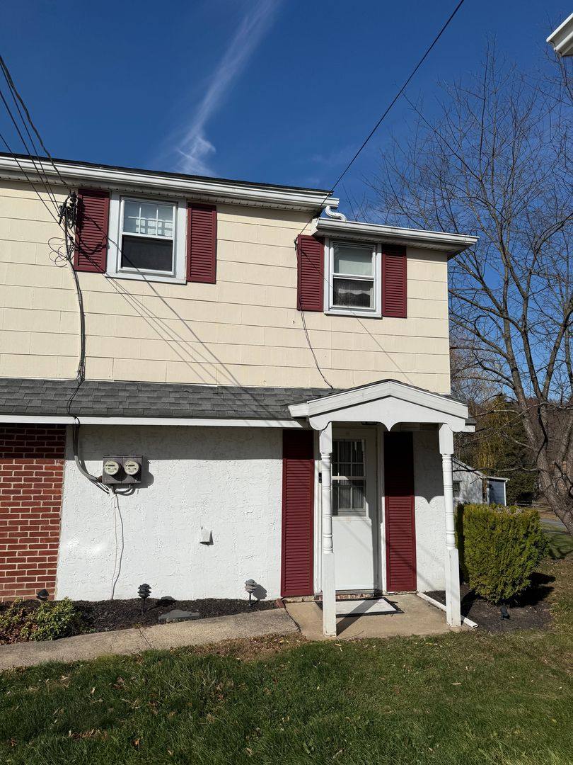 Apartment for rent at 815 Grosstown Rd, Pottstown, PA 19464