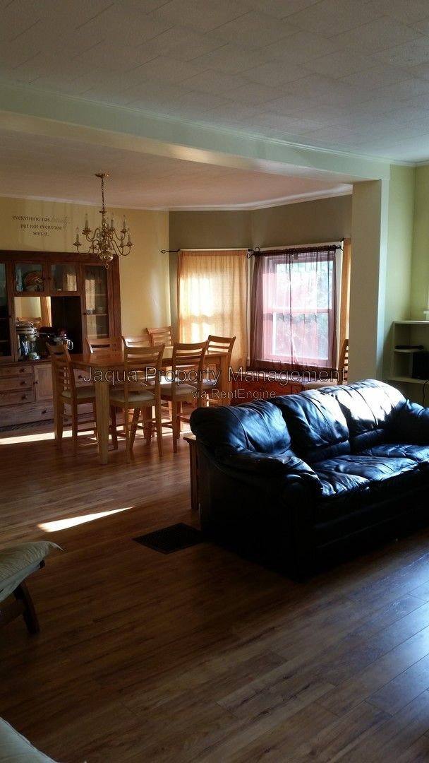Apartment for rent at 423 Erie St, South Haven, MI 49090