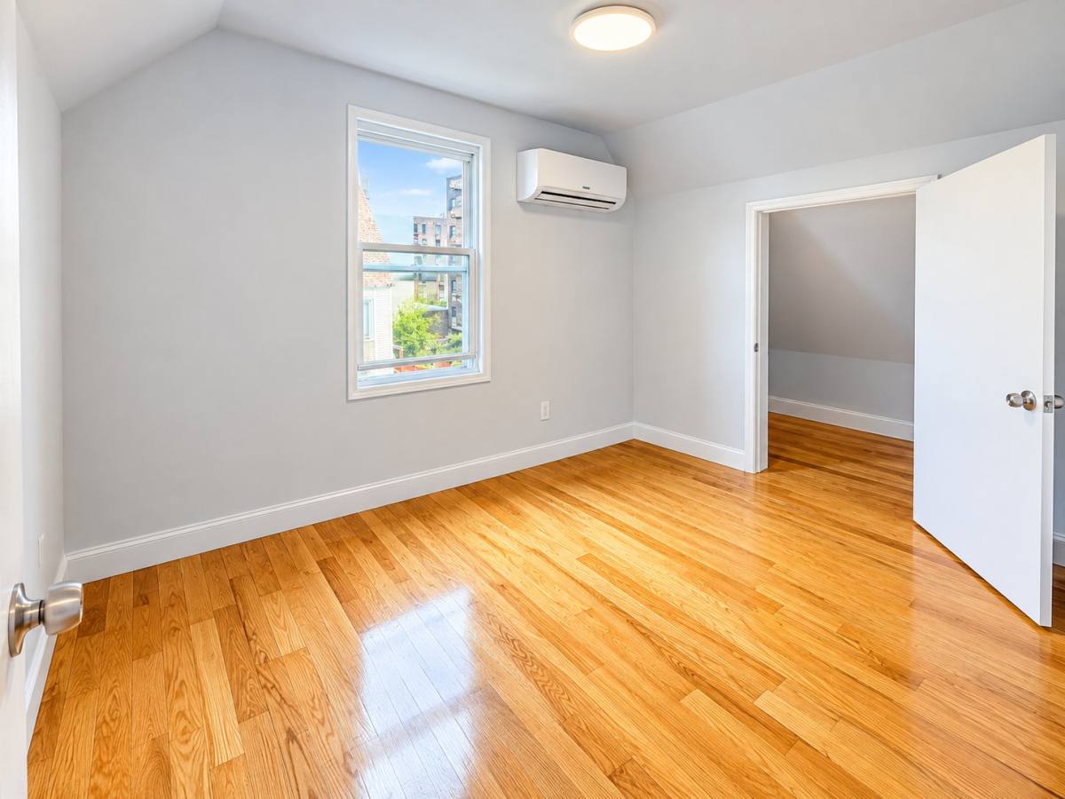 Apartment for rent at 2760 Bainbridge Ave #2, Bronx, NY 10458