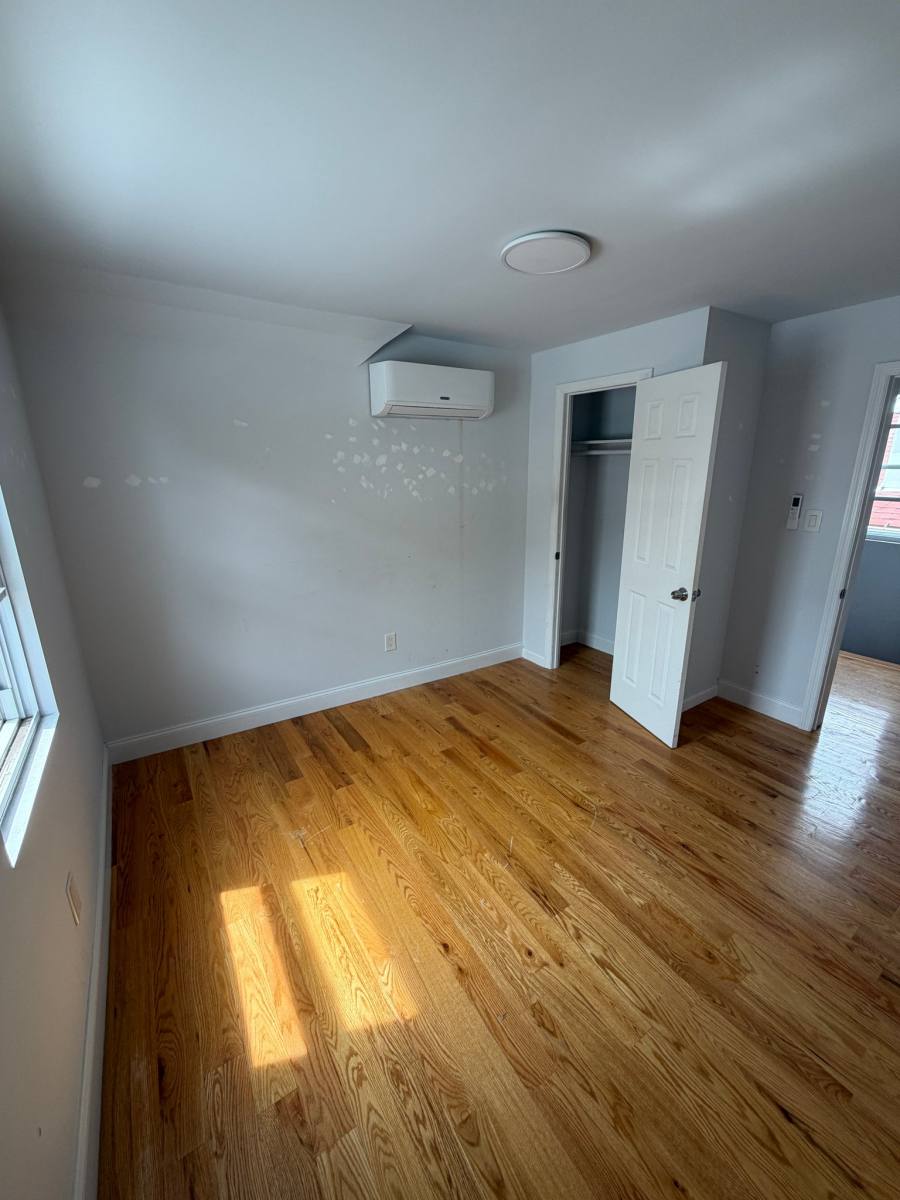 Apartment for rent at 2760 Bainbridge Ave #2, Bronx, NY 10458