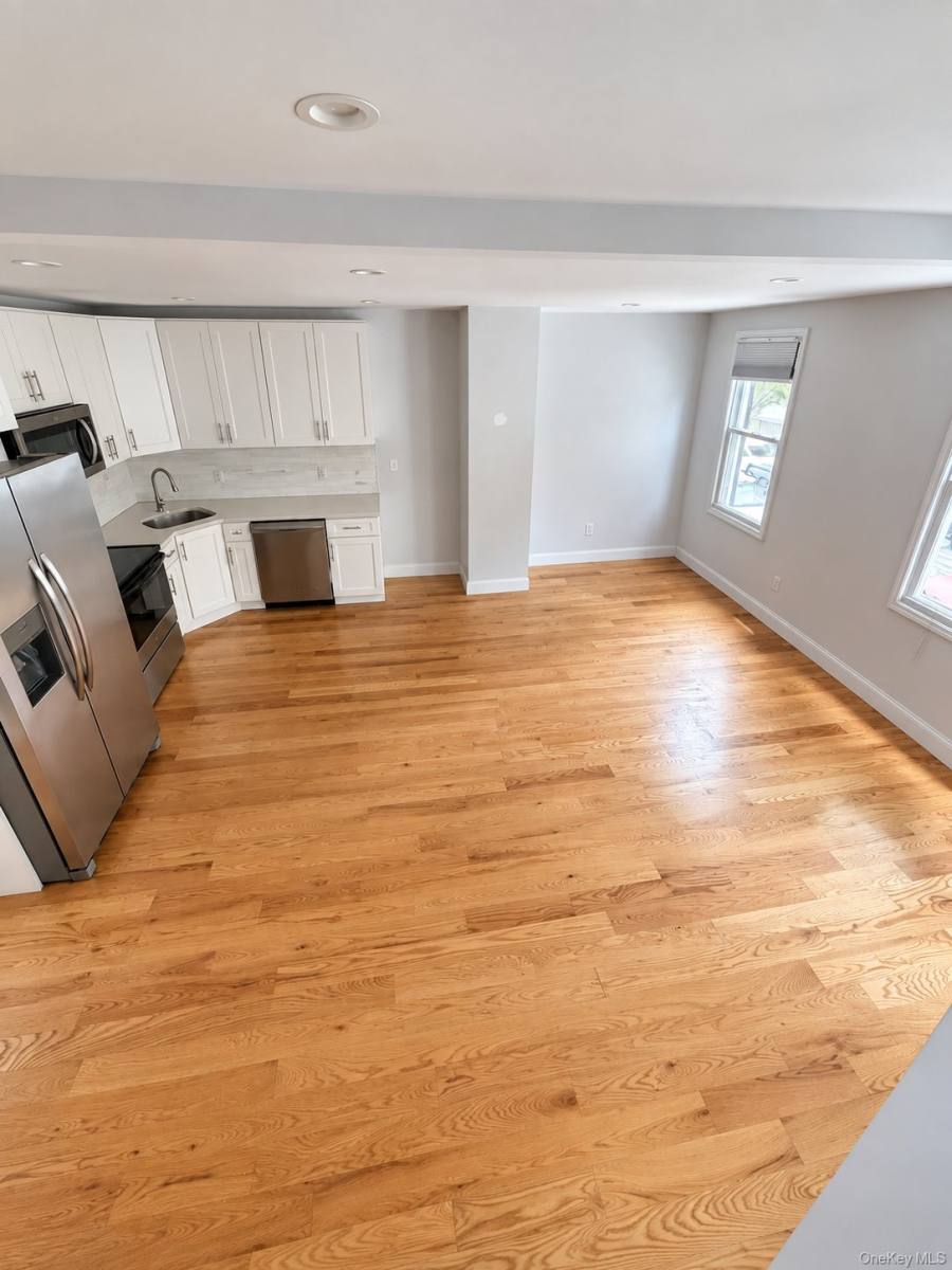Apartment for rent at 2760 Bainbridge Ave #2, Bronx, NY 10458