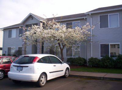 29840 Willow Creek Rd #4, Eugene, OR 97402