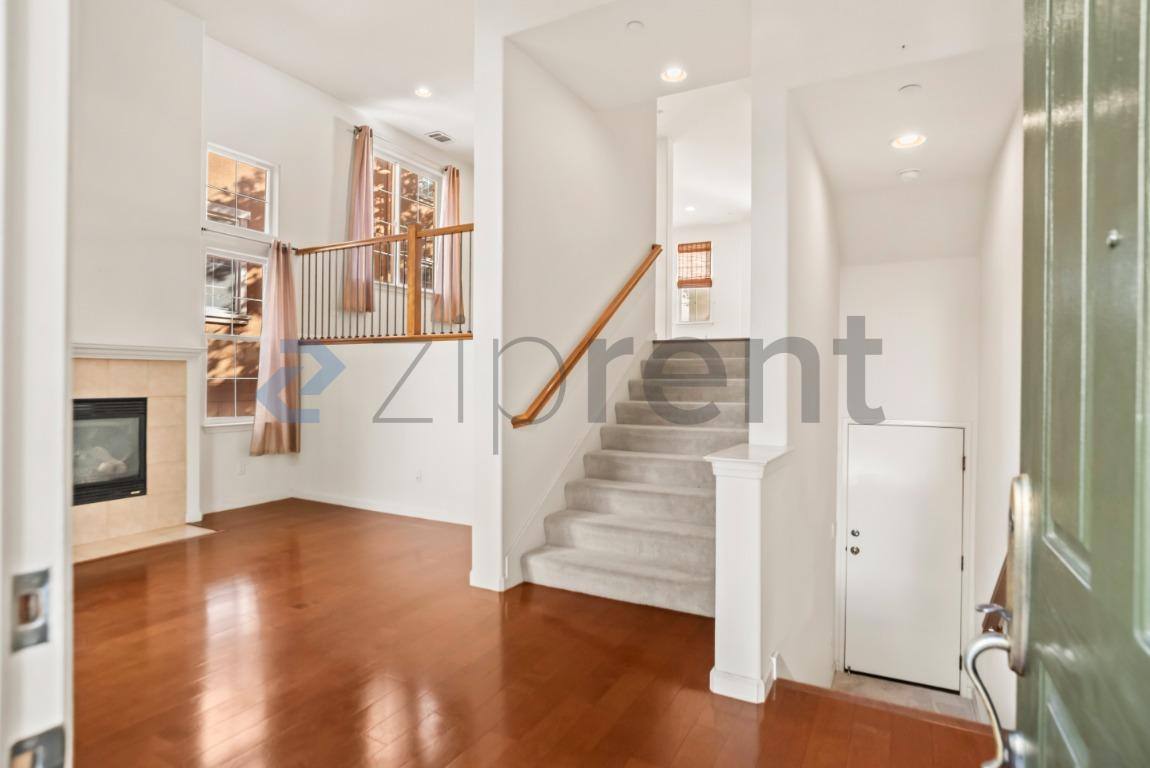 4541 Laird Circle, Santa Clara, CA 95054 - Townhouse for Rent - Image 4