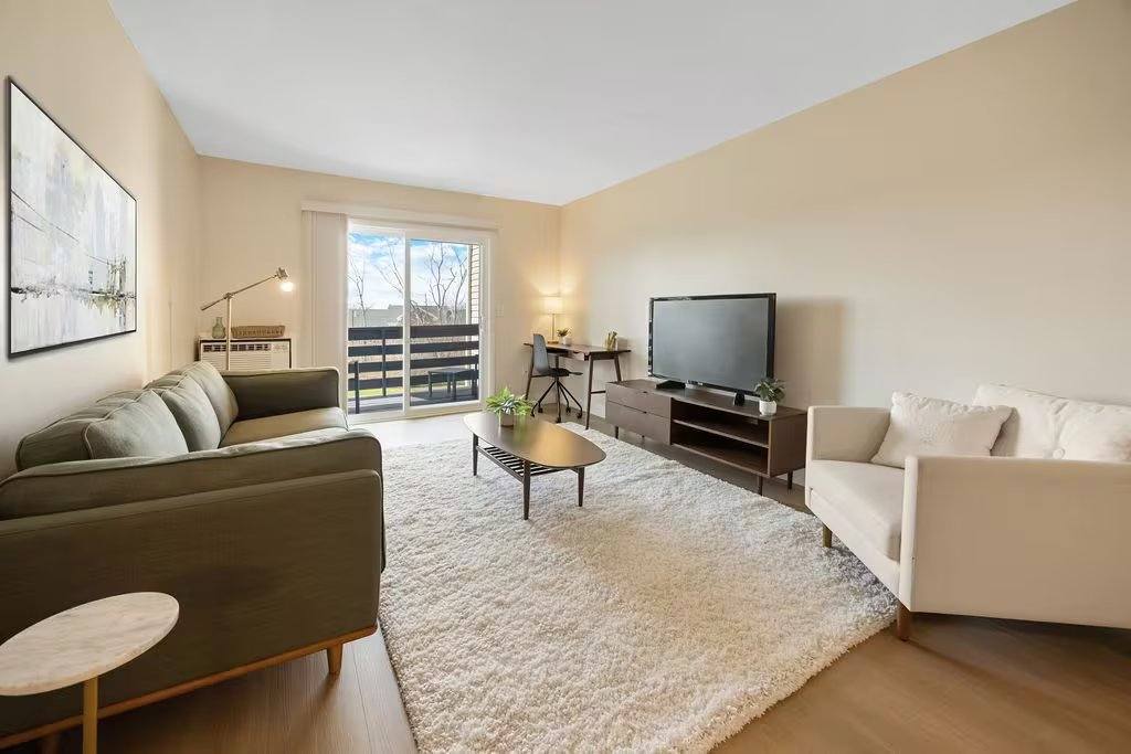Apartment for rent at 4399 Plantation Blvd #1-11, Liverpool, NY 13090