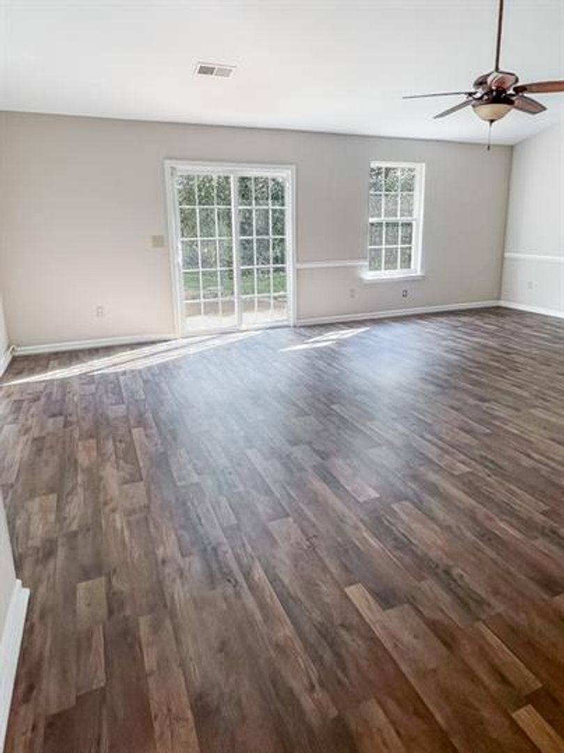 House for rent at 303 Stone Briar Lane, Easley, SC 29642