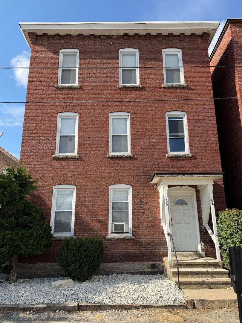 Apartment for rent at 66-68 Orange St, Manchester, NH 03104