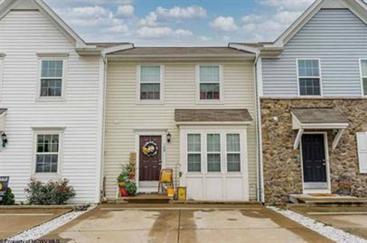 Apartment for rent at 108 Auburn Dr, Morgantown, WV 26501