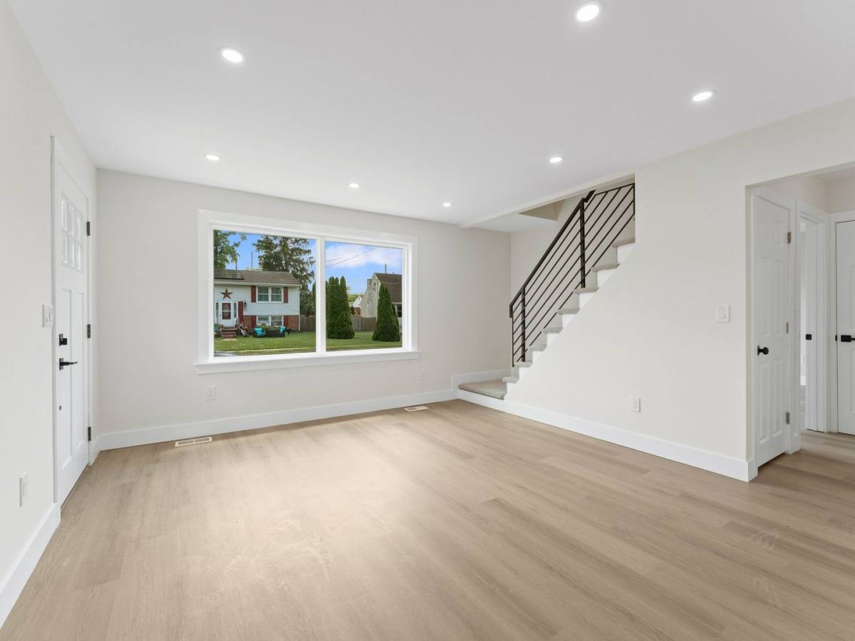 House for rent at 607 W Madison Ave, Magnolia, NJ 08049