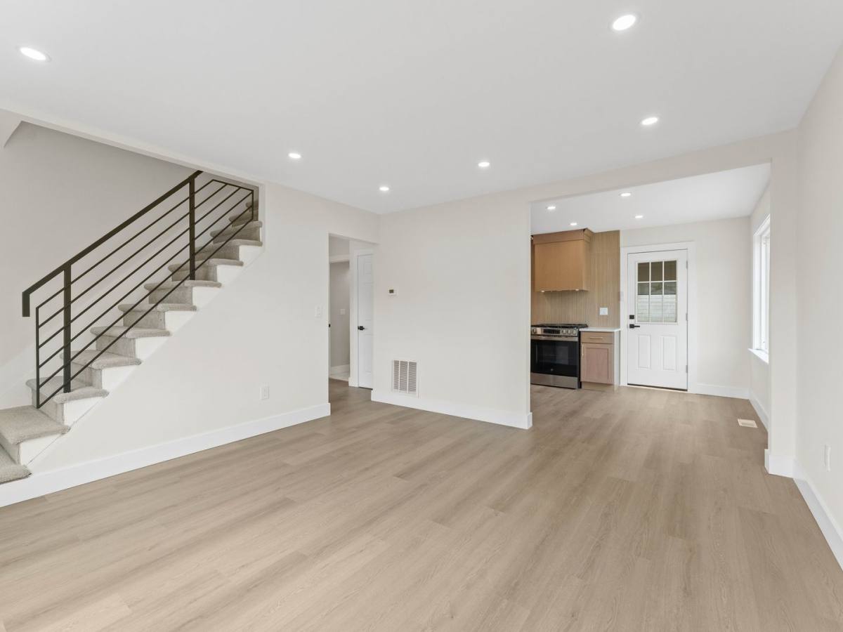 House for rent at 607 W Madison Ave, Magnolia, NJ 08049