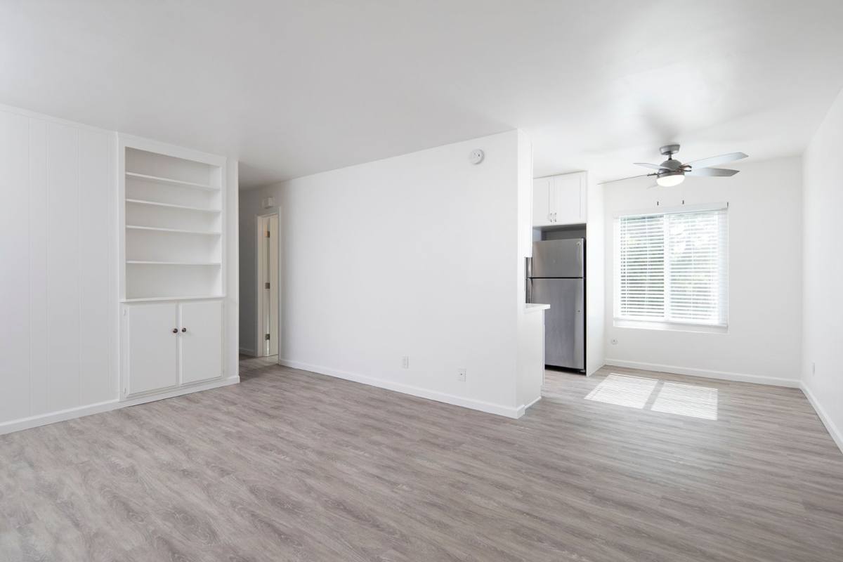 Apartment for rent at Pr Talmadge, 4435 44th St, San Diego, CA 92115