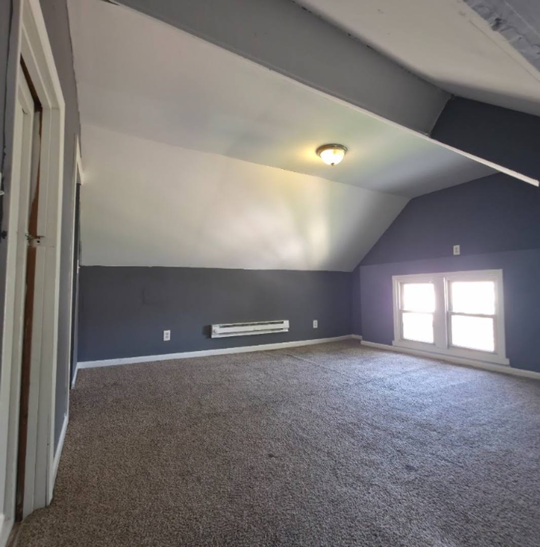 House for rent at 166 8th St NW, Barberton, OH 44203