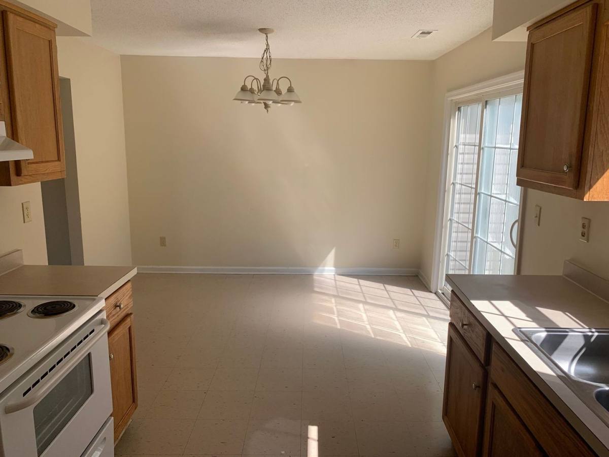 House for rent at 128 Sutton Dr, Elizabeth City, NC 27909