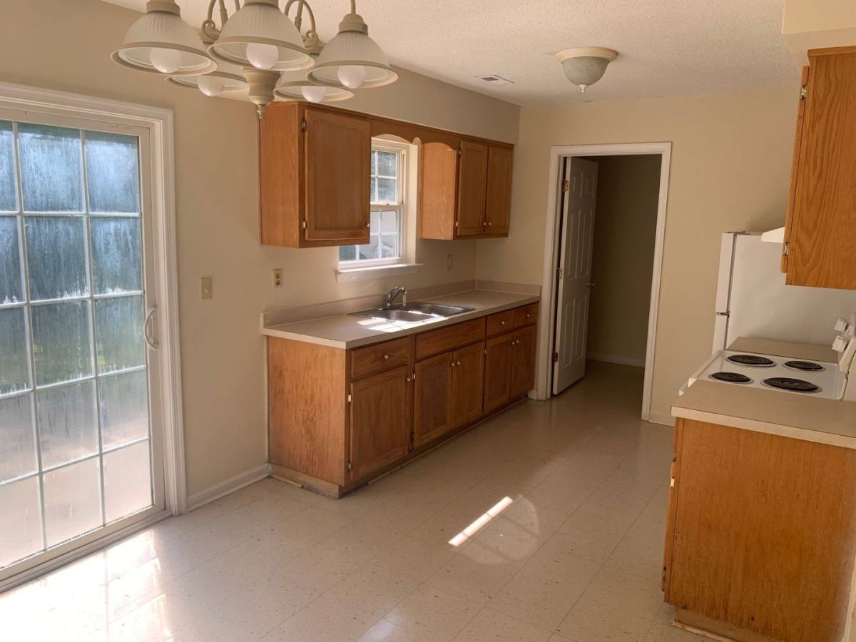 House for rent at 128 Sutton Dr, Elizabeth City, NC 27909