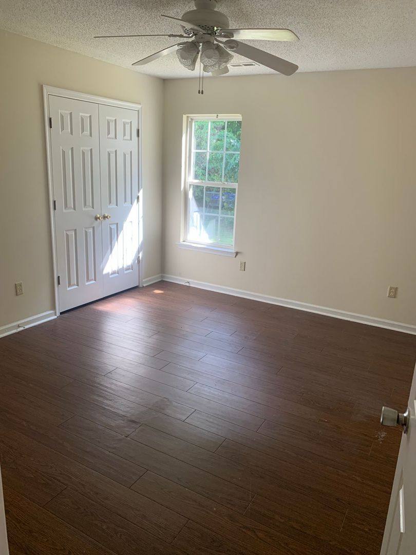 House for rent at 128 Sutton Dr, Elizabeth City, NC 27909
