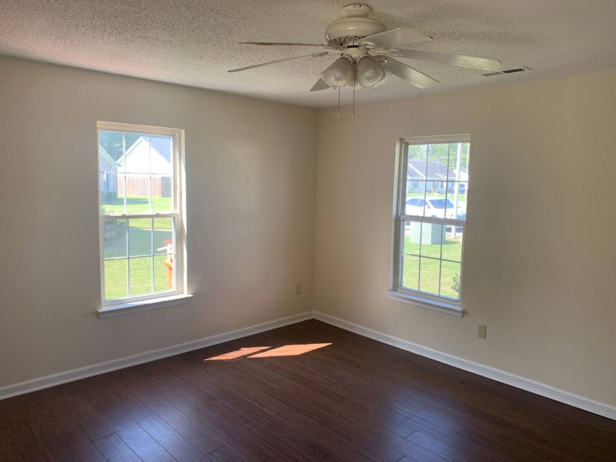 House for rent at 128 Sutton Dr, Elizabeth City, NC 27909